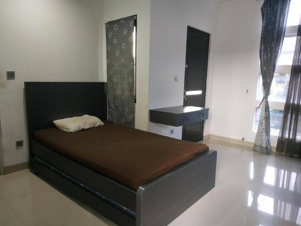 OYO 90438 Mampang 34 Residence Jacarta Exterior foto